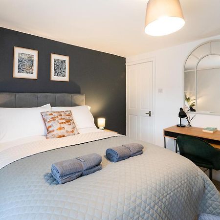 Stunning 2-Bedroom Home In City Centre With Wi-Fi! Royal Tunbridge Wells Exteriör bild