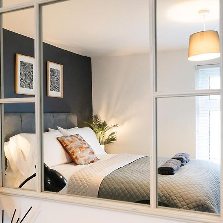 Stunning 2-Bedroom Home In City Centre With Wi-Fi! Royal Tunbridge Wells Exteriör bild