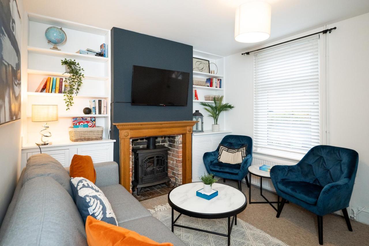 Stunning 2-Bedroom Home In City Centre With Wi-Fi! Royal Tunbridge Wells Exteriör bild