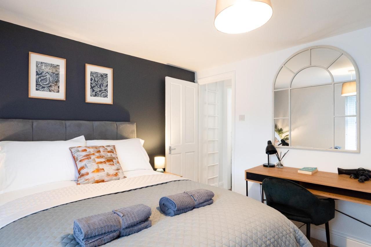 Stunning 2-Bedroom Home In City Centre With Wi-Fi! Royal Tunbridge Wells Exteriör bild