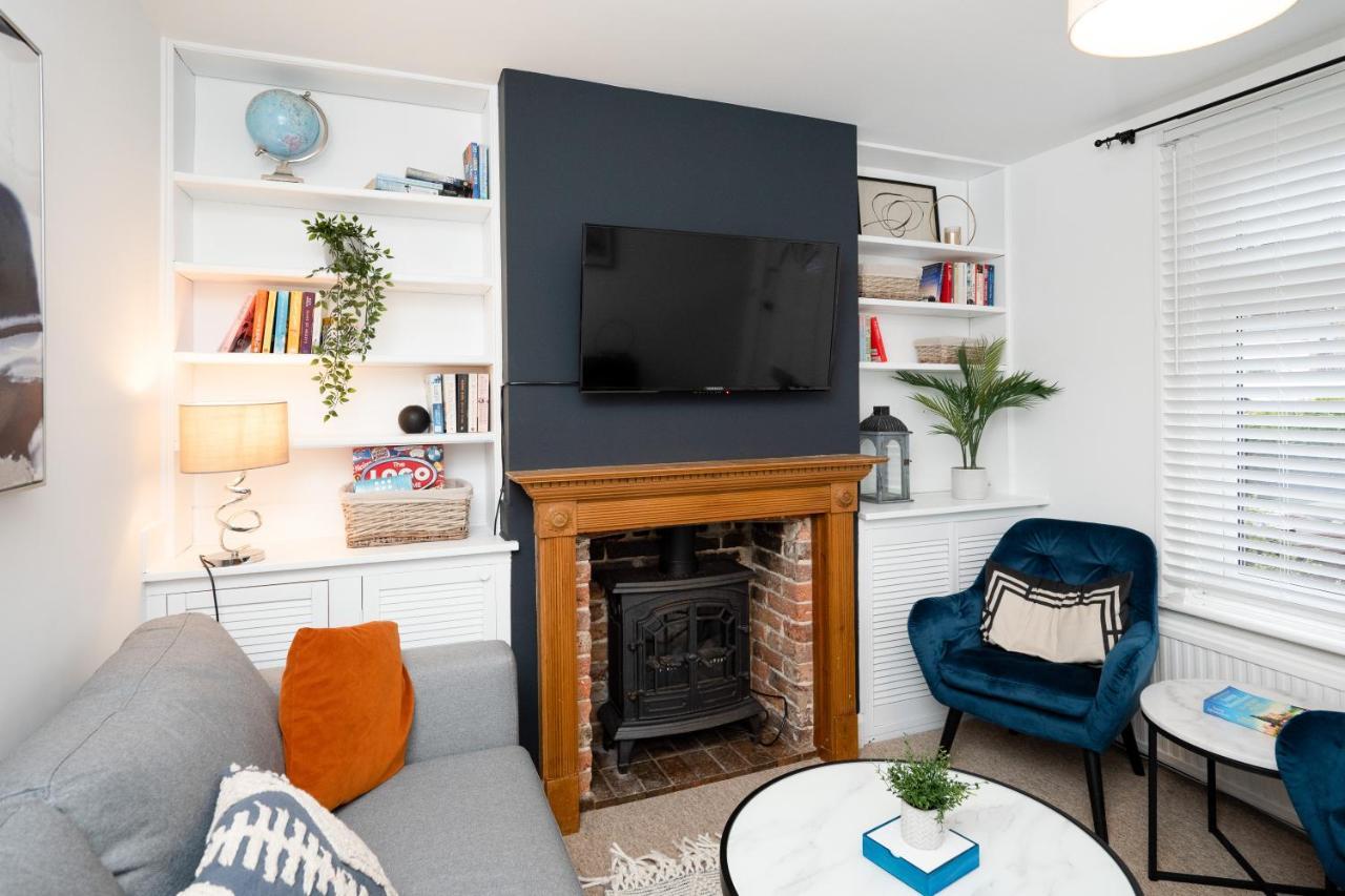 Stunning 2-Bedroom Home In City Centre With Wi-Fi! Royal Tunbridge Wells Exteriör bild