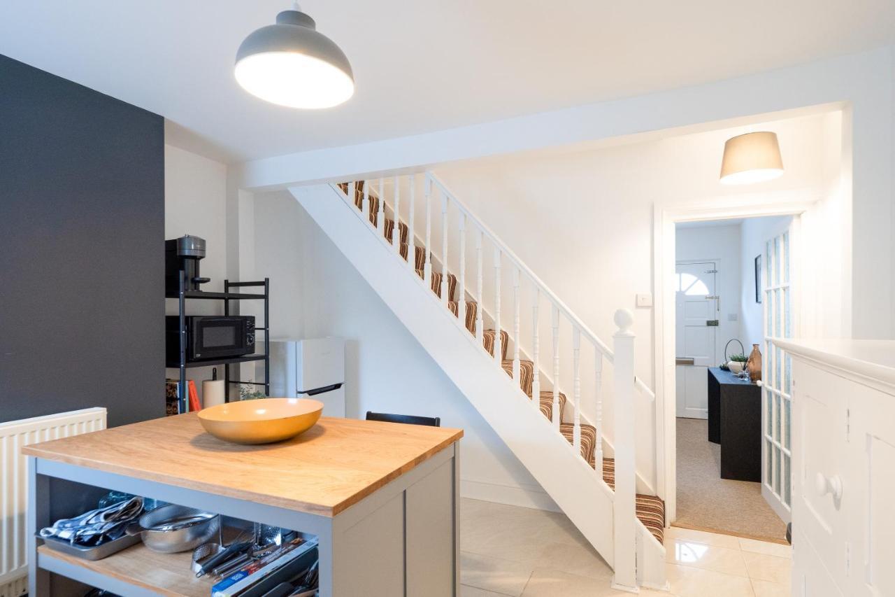 Stunning 2-Bedroom Home In City Centre With Wi-Fi! Royal Tunbridge Wells Exteriör bild