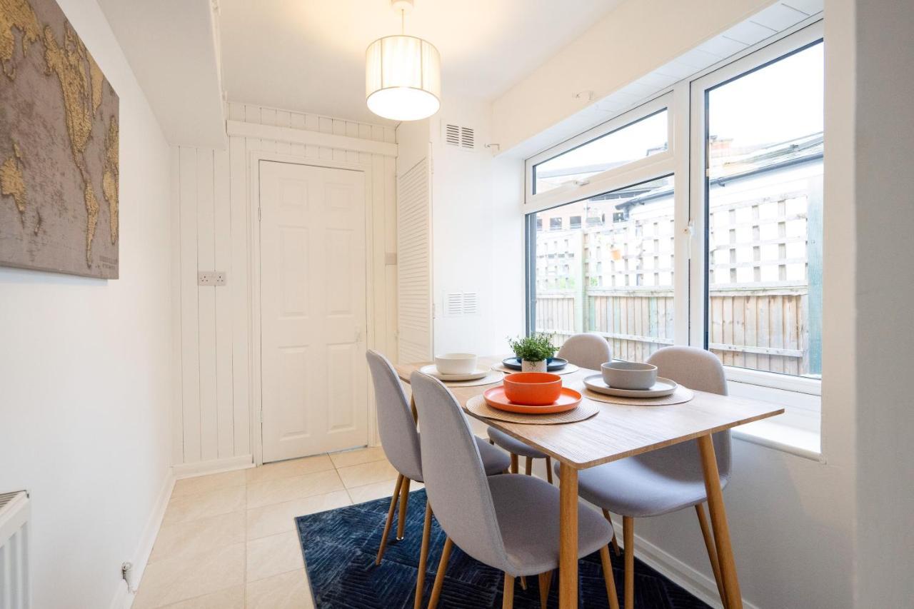 Stunning 2-Bedroom Home In City Centre With Wi-Fi! Royal Tunbridge Wells Exteriör bild